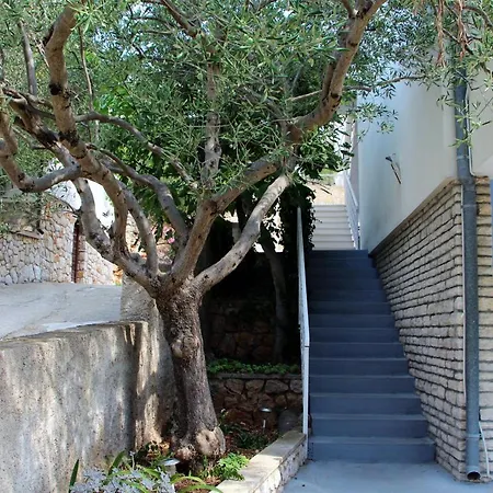 Apartamento Charming In 28 M² + Parking Tisno